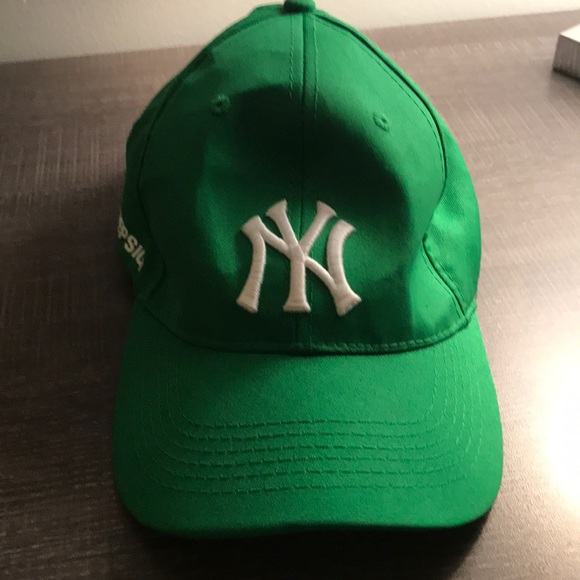 yankees green hat